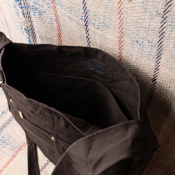 Brown upcycled carhartt tote bag / cross body bag - Picture 5 of 5